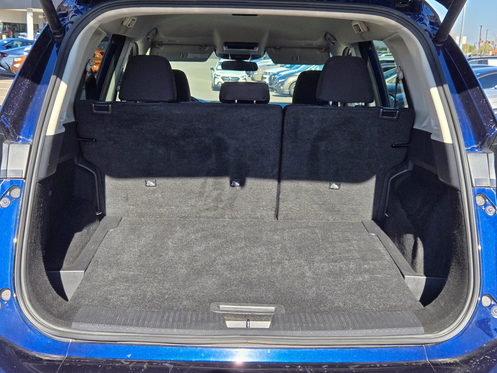 Used 2025 Nissan Rogue SV FWD image 26
