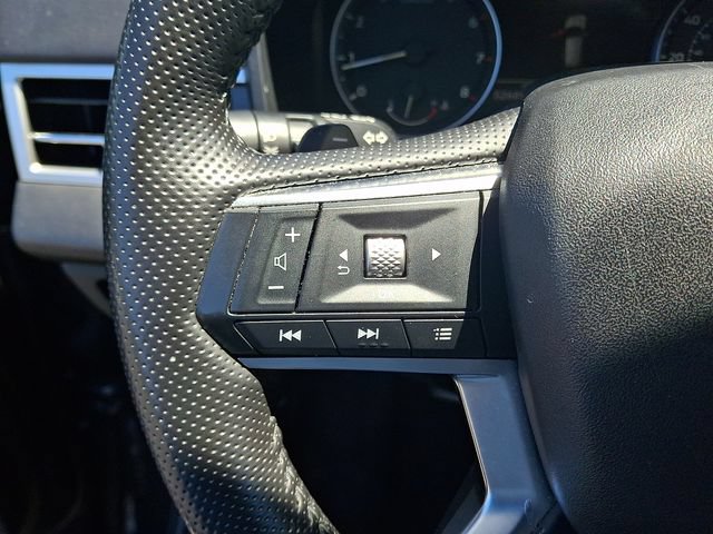 Used 2025 Mitsubishi Outlander SE AWD/4WD image 22