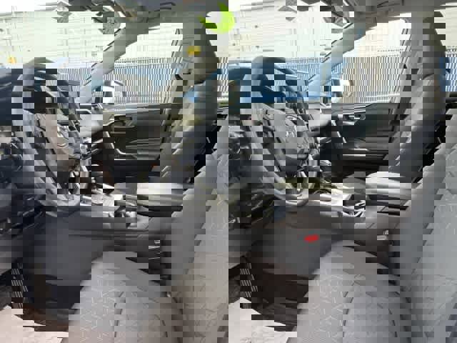 Used 2021 Toyota RAV4 XLE w/ Convenience Package image 20