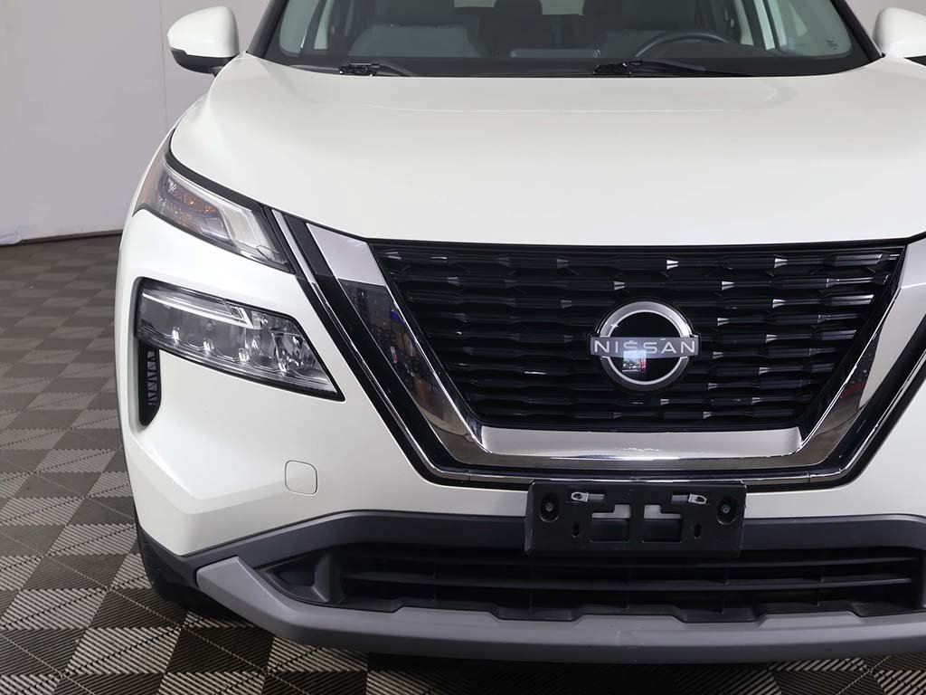 Used 2022 Nissan Rogue SV AWD/4WD image 11