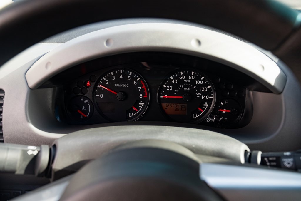 Used 2015 Nissan Xterra S image 12