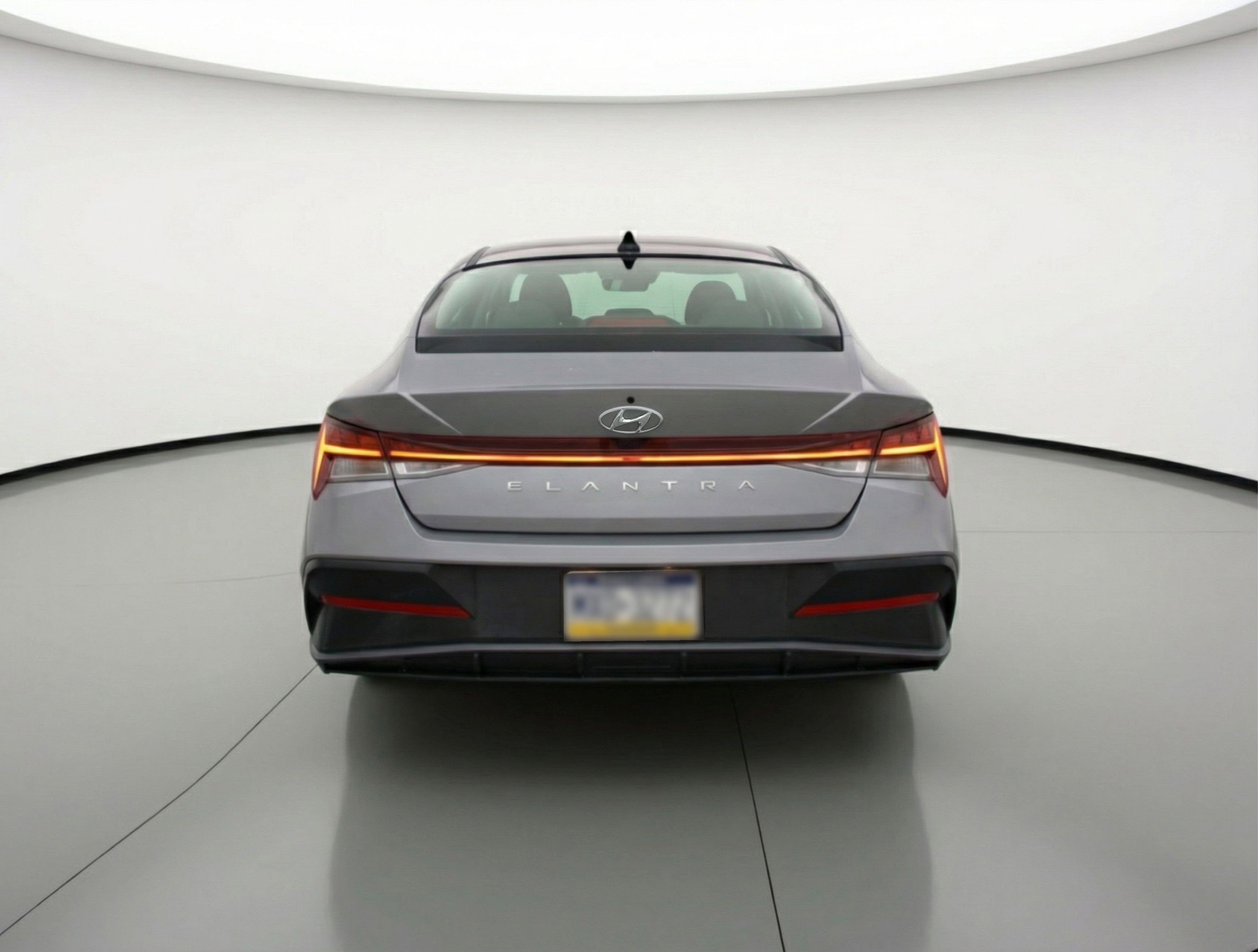 Used 2025 Hyundai Elantra SEL FWD image 7