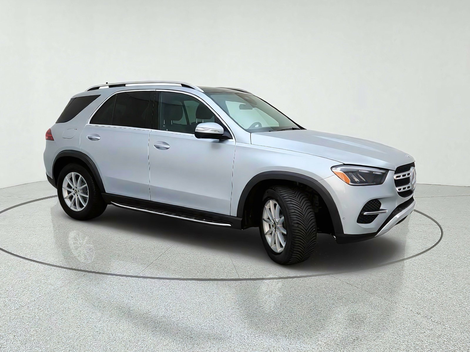 Used 2026 Mercedes-Benz GLE 350 4MATIC image 5