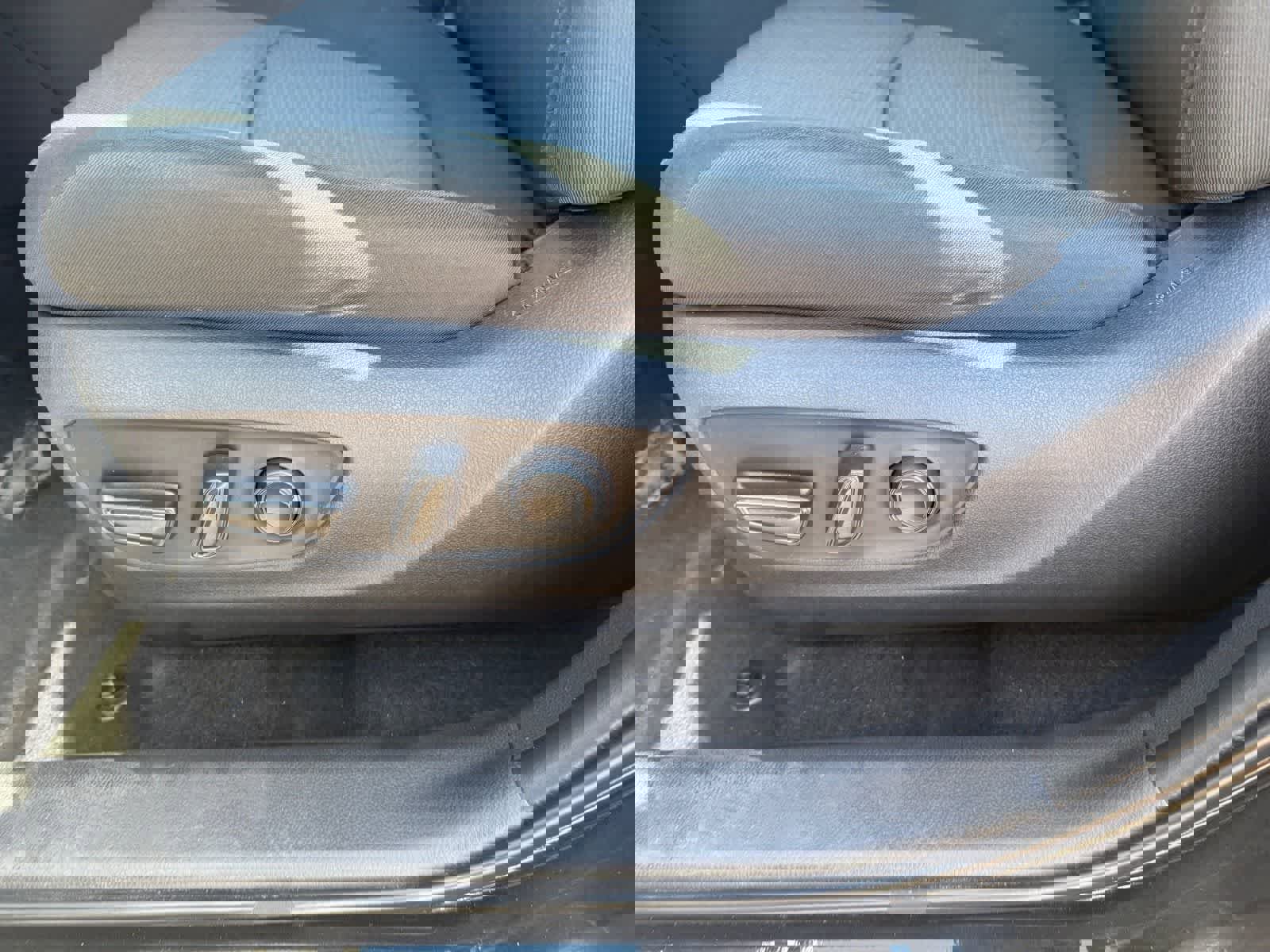 Certified 2025 Toyota RAV4 XLE image 15