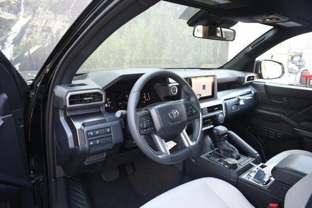 New 2026 Toyota 4Runner SR5 AWD/4WD image 6