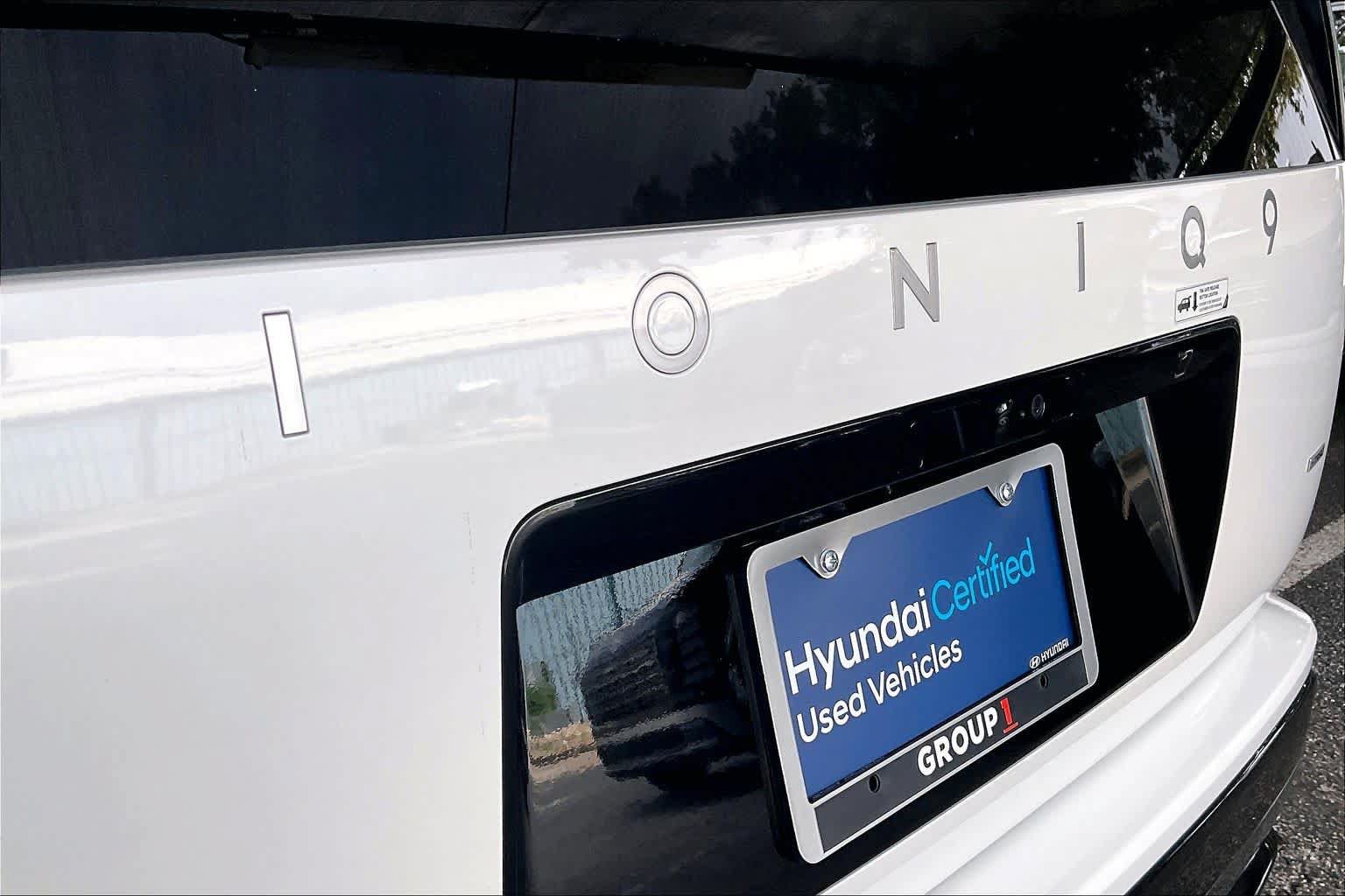 Certified 2026 Hyundai Ioniq 9 Calligraphy w/ Tow & Go Package AWD/4WD image 9