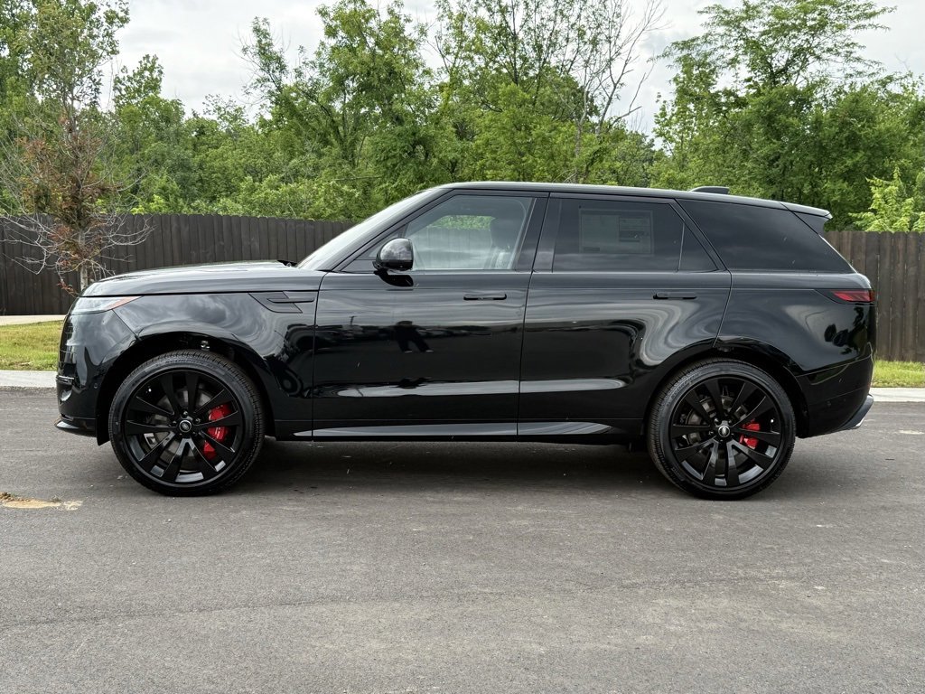 New 2025 Land Rover Range Rover Sport Dynamic SE video 2