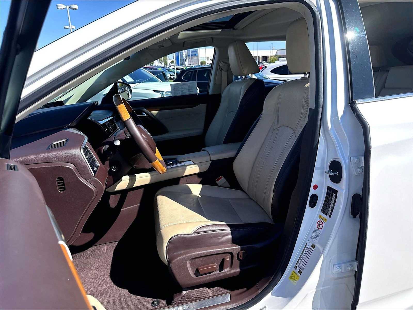 Used 2016 Lexus RX 350 AWD w/ Premium Package image 26