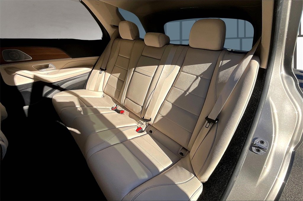 Used 2022 Mercedes-Benz GLE 350 4MATIC image 21