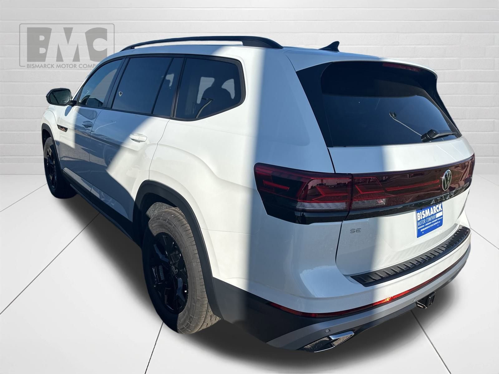 New 2026 Volkswagen Atlas Peak Edition image 8