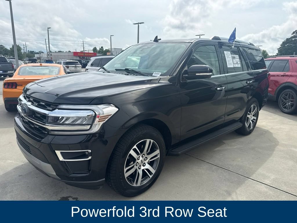 Certified 2024 Ford Expedition Limited RWD image 3