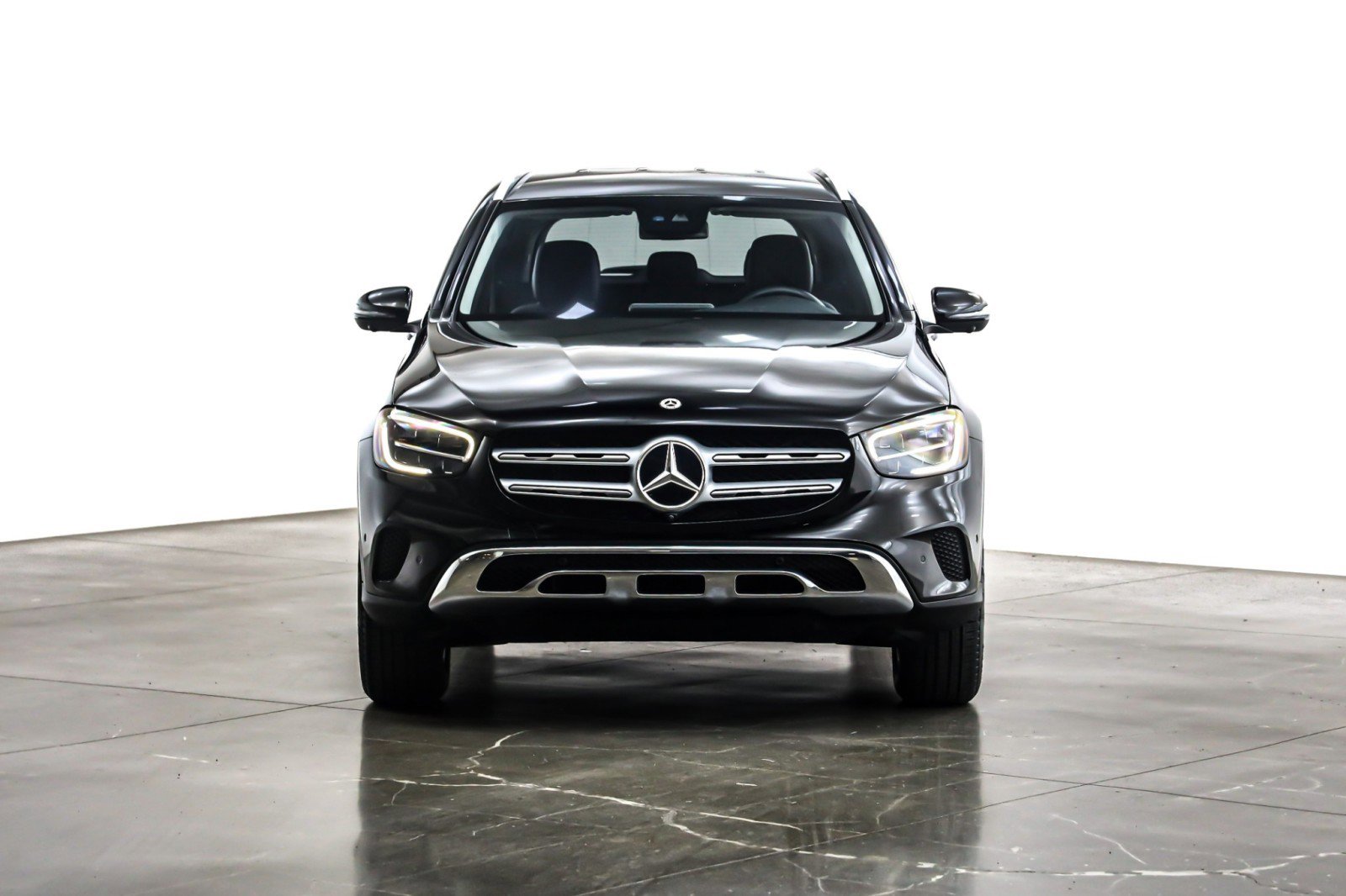 Used 2022 Mercedes-Benz GLC 300 w/ Premium Package Lite image 3