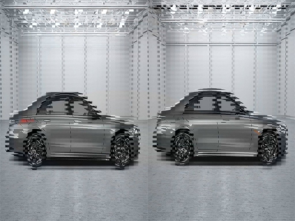 New 2025 Mercedes-Benz S 580 4MATIC Sedan image 2