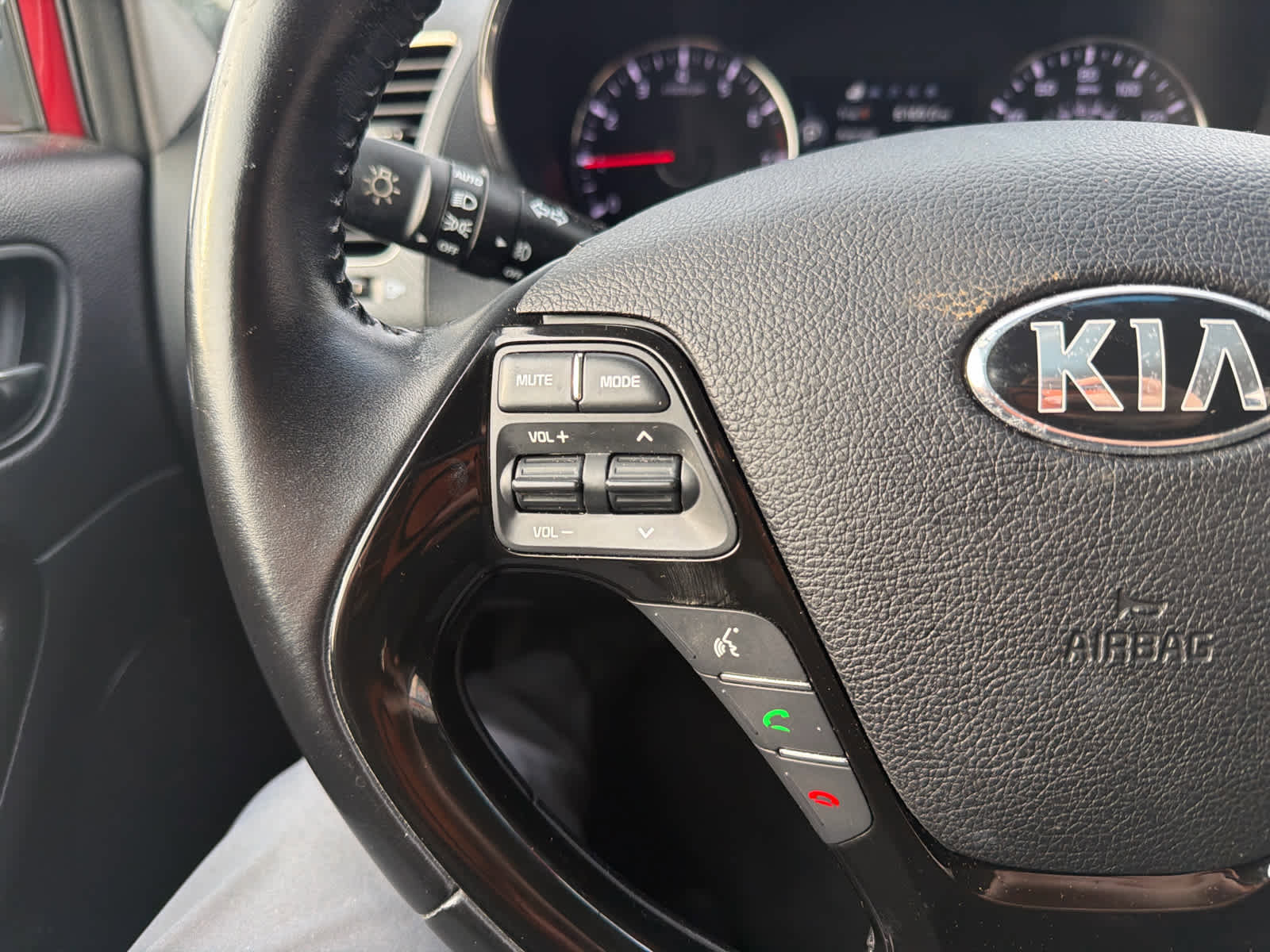 Used 2017 Kia Forte S w/ S Technology Package image 20