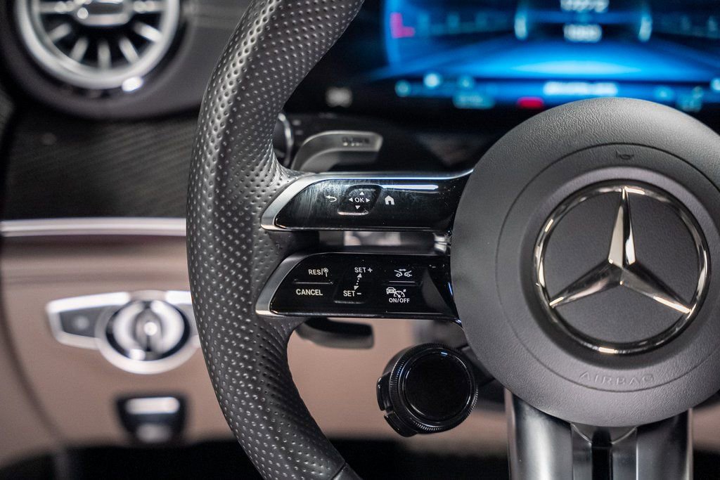 Used 2024 Mercedes-Benz AMG GT 63 S image 47