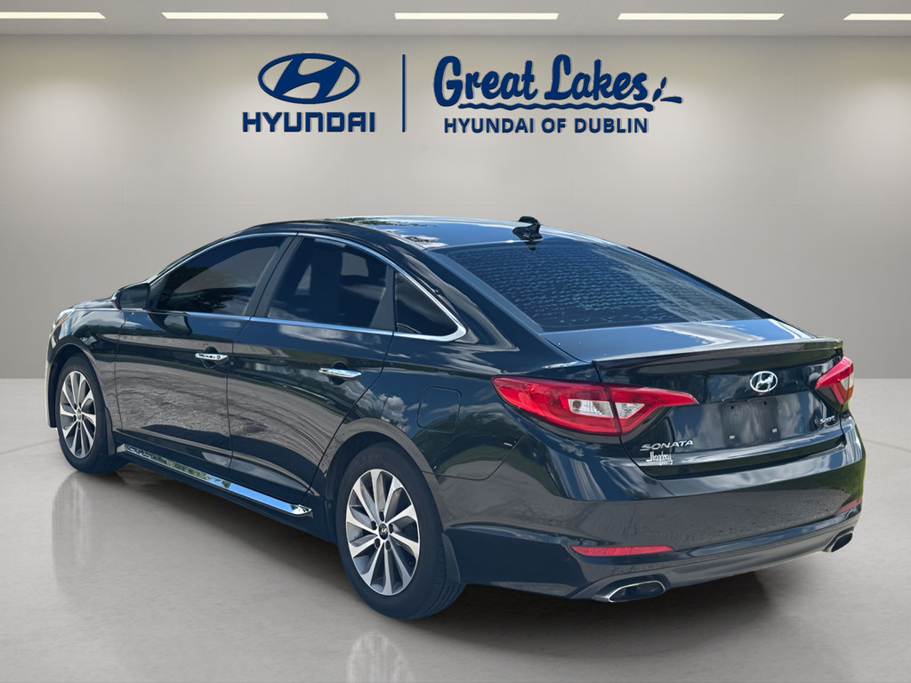 Used 2015 Hyundai Sonata Sport w/ Option Group 04 FWD image 3