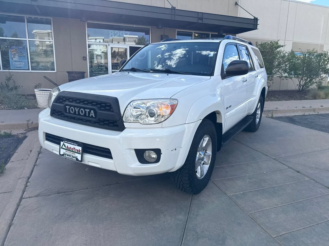 Used 2006 Toyota 4Runner SR5 AWD/4WD image 2