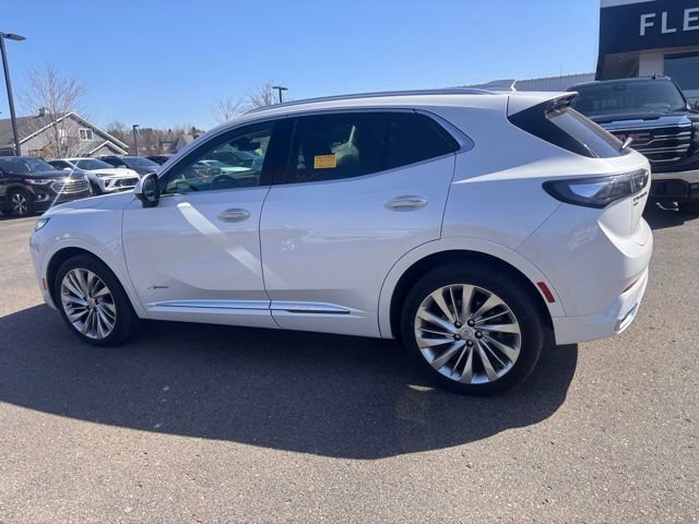 Used 2024 Buick Envision Avenir AWD/4WD image 9