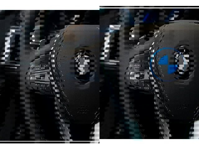 New 2026 BMW X5 xDrive50e w/ Premium Package image 66