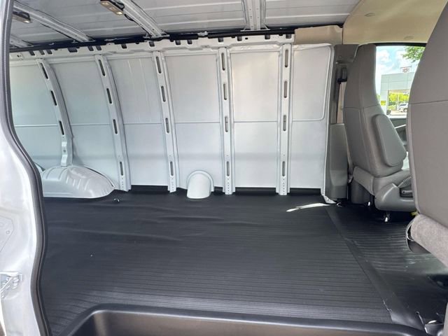 New 2026 Chevrolet Express 2500 Extended w/ Driver Convenience Package RWD image 12