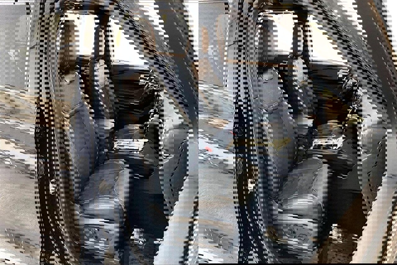 Used 2023 Ford Explorer ST w/ ST Street Pack image 6