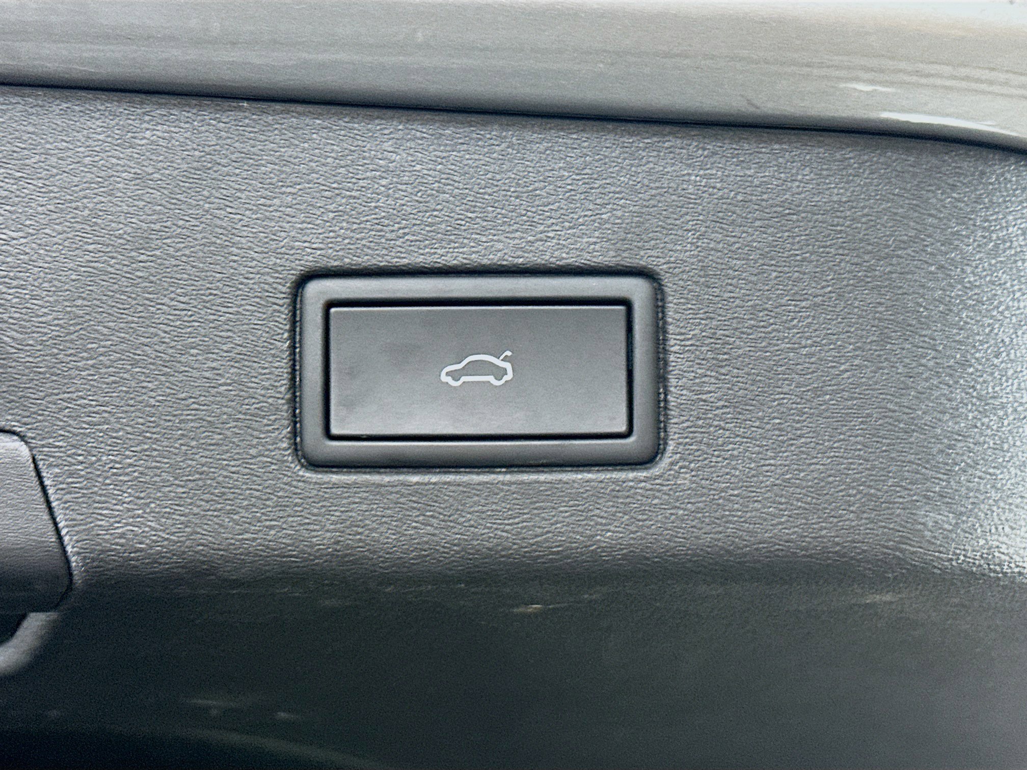 Used 2023 Volkswagen ID.4 S image 29