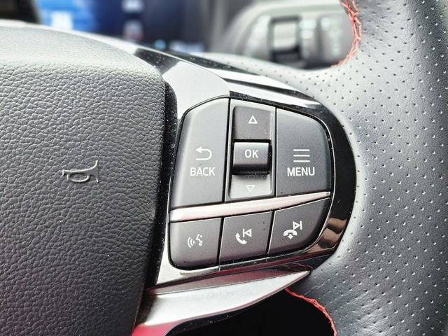 Used 2025 Ford Explorer ST-Line w/ ST-Line Street Pack image 18