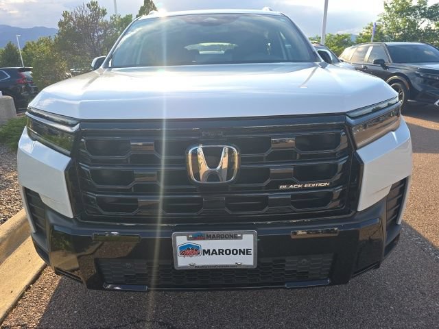 Used 2026 Honda Pilot Black Edition image 2
