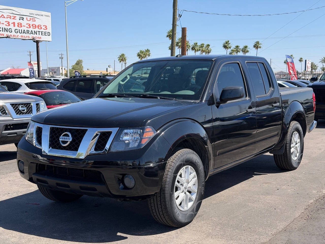 Used 2016 Nissan Frontier SV RWD image 2