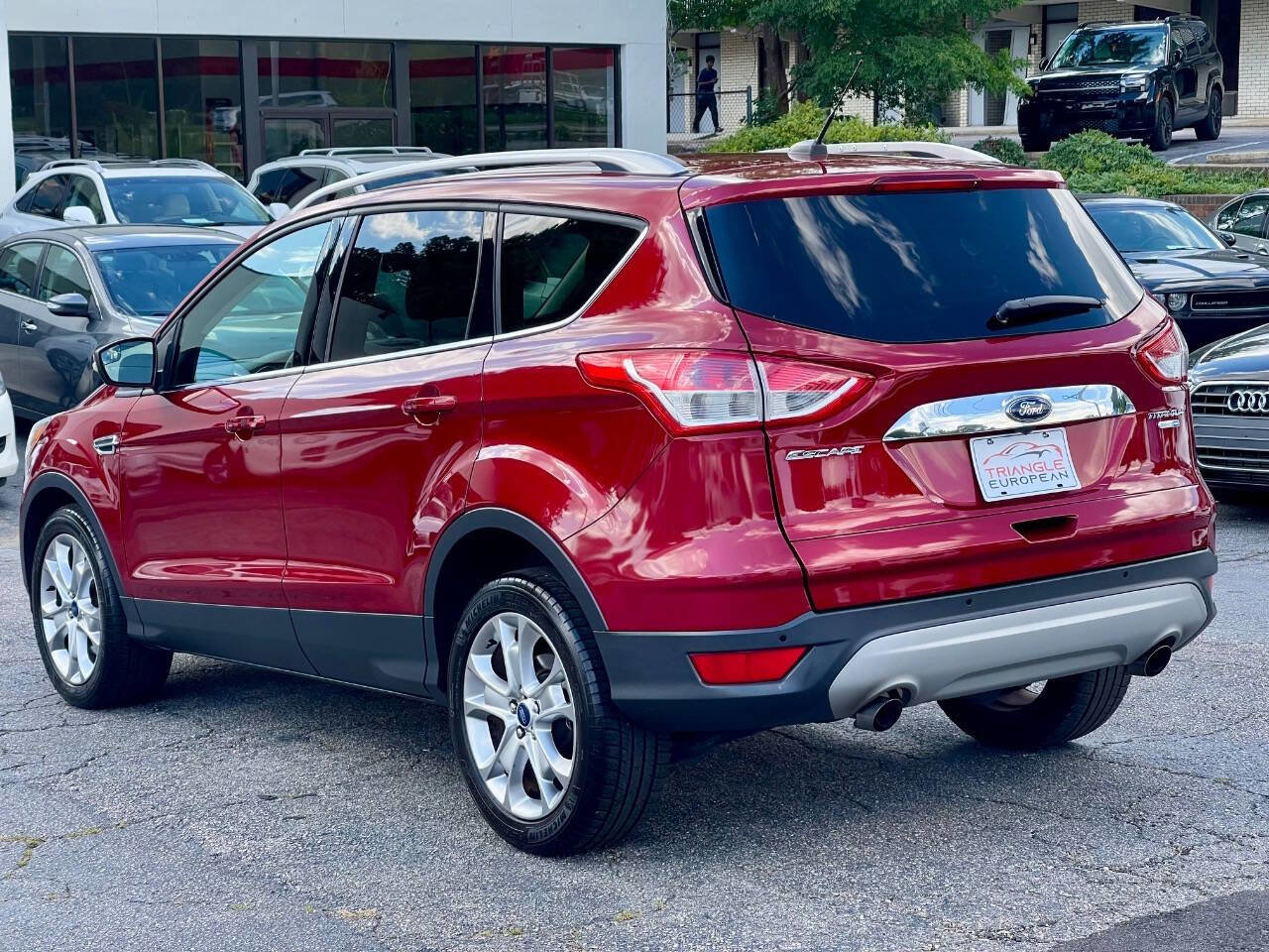 Used 2016 Ford Escape Titanium image 5
