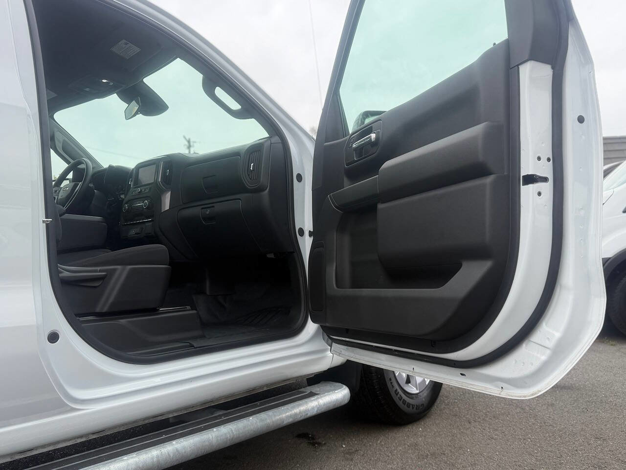 Used 2025 Chevrolet Silverado 1500 W/T RWD image 75