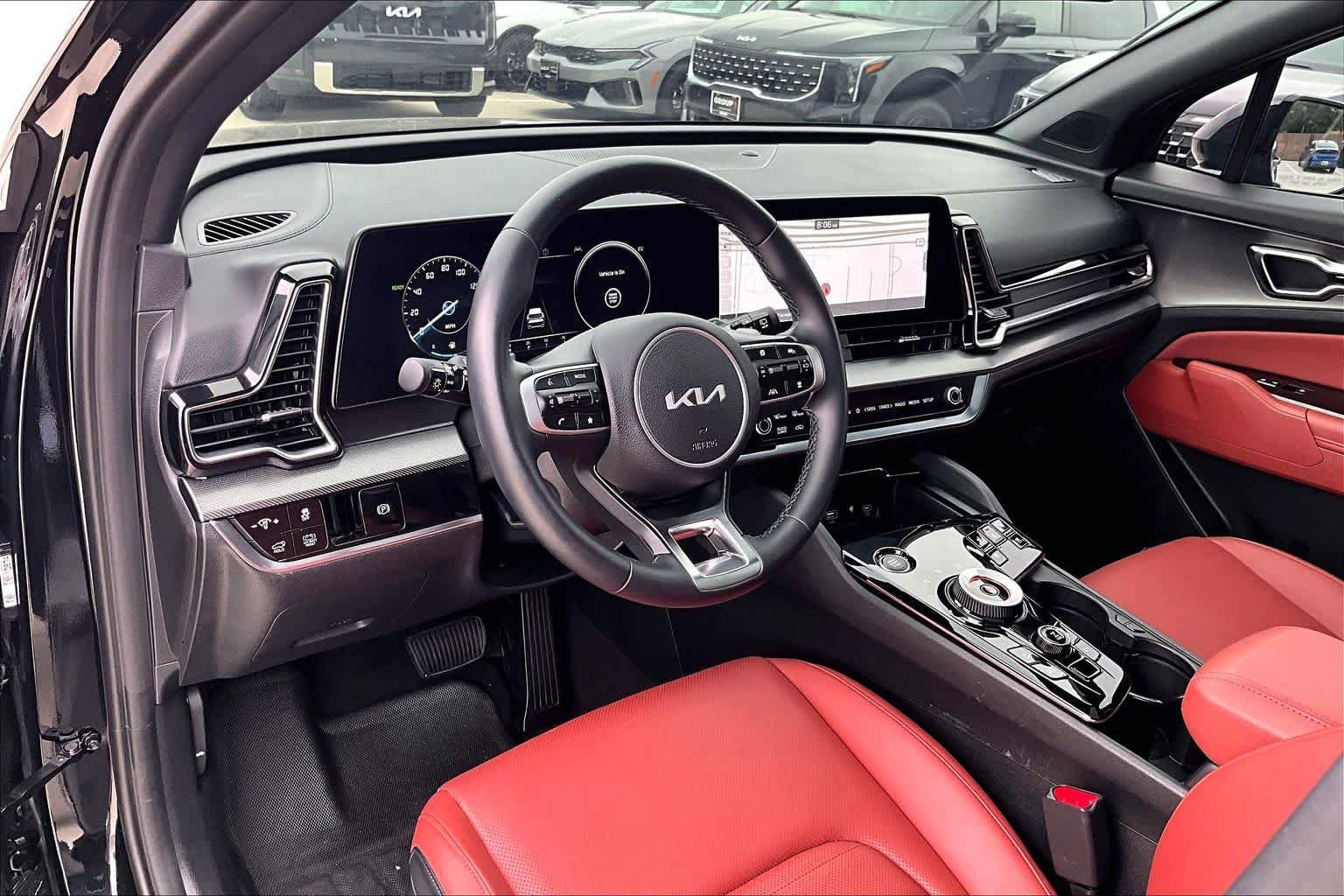 Certified 2025 Kia Sportage SX Prestige AWD/4WD image 17