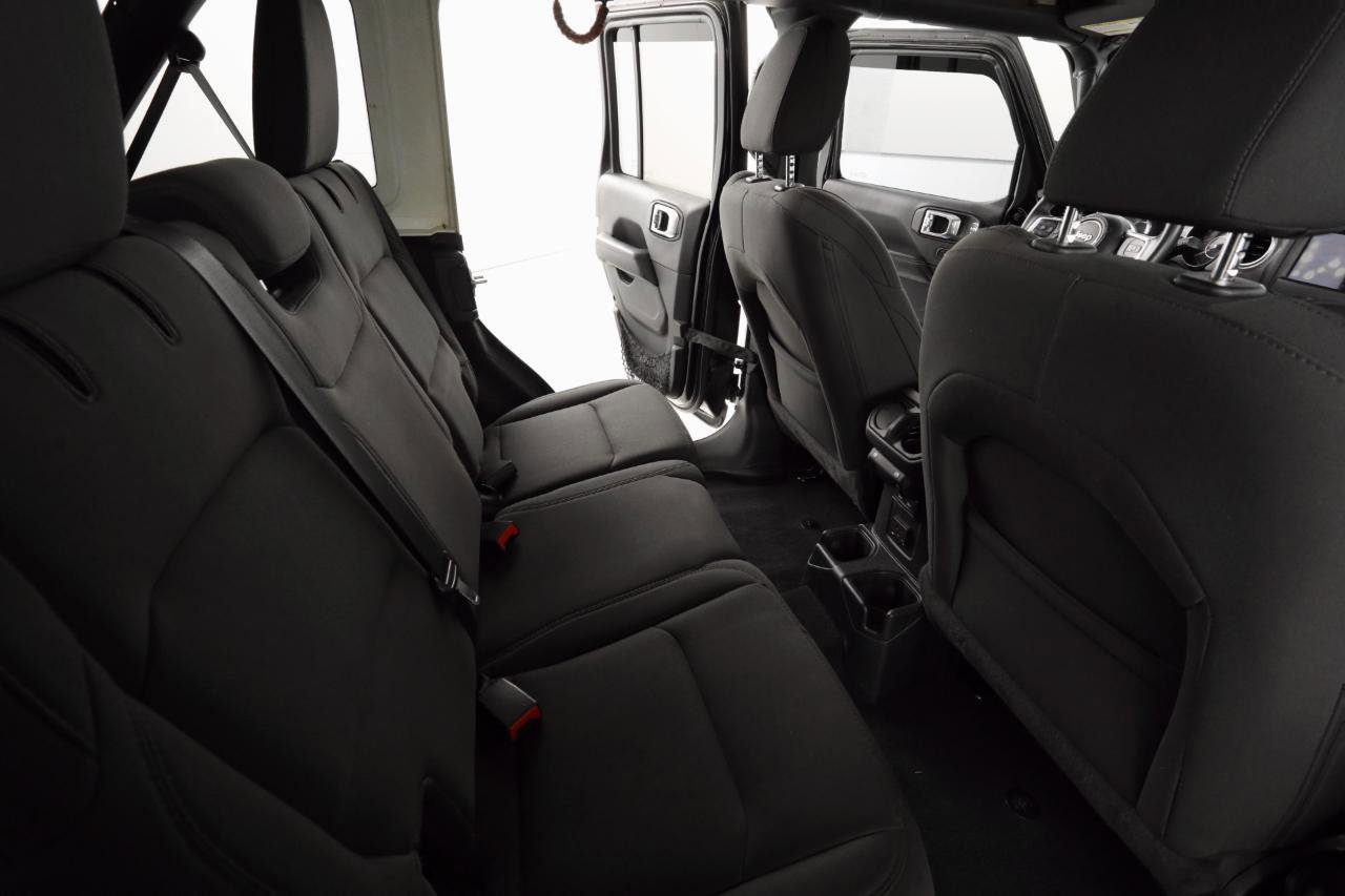 Used 2021 Jeep Wrangler Unlimited Sahara image 26