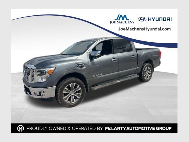 Used 2017 Nissan Titan SL image 1
