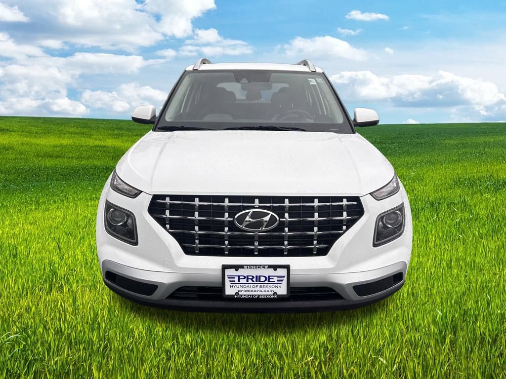 Used 2022 Hyundai Venue SEL image 9