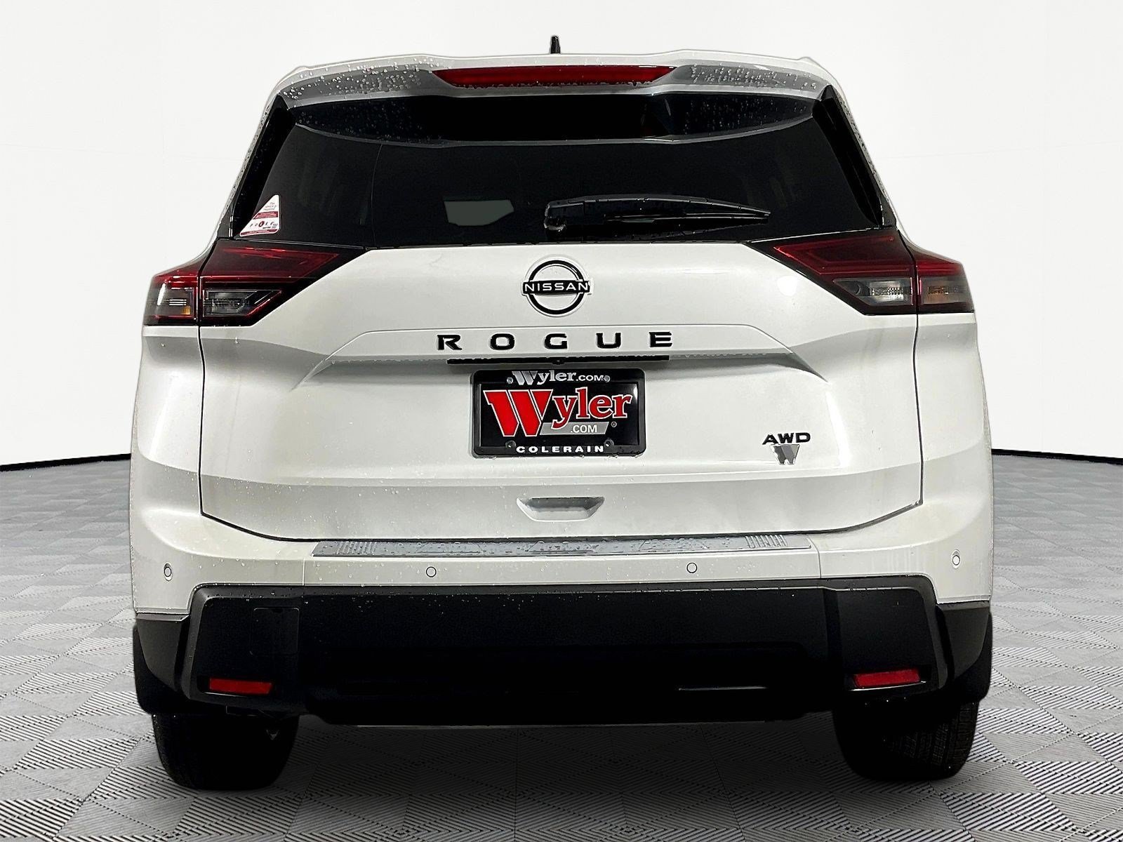 New 2026 Nissan Rogue Dark Armor AWD/4WD image 5