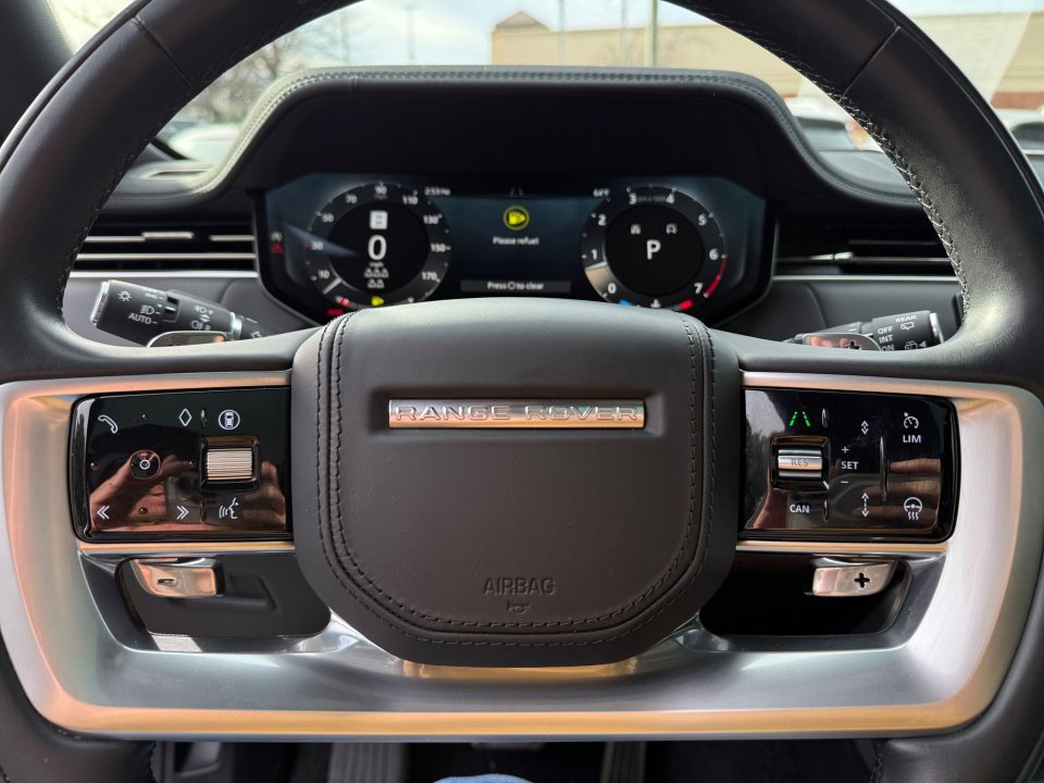 Used 2024 Land Rover Range Rover Long Wheelbase SE AWD/4WD image 20