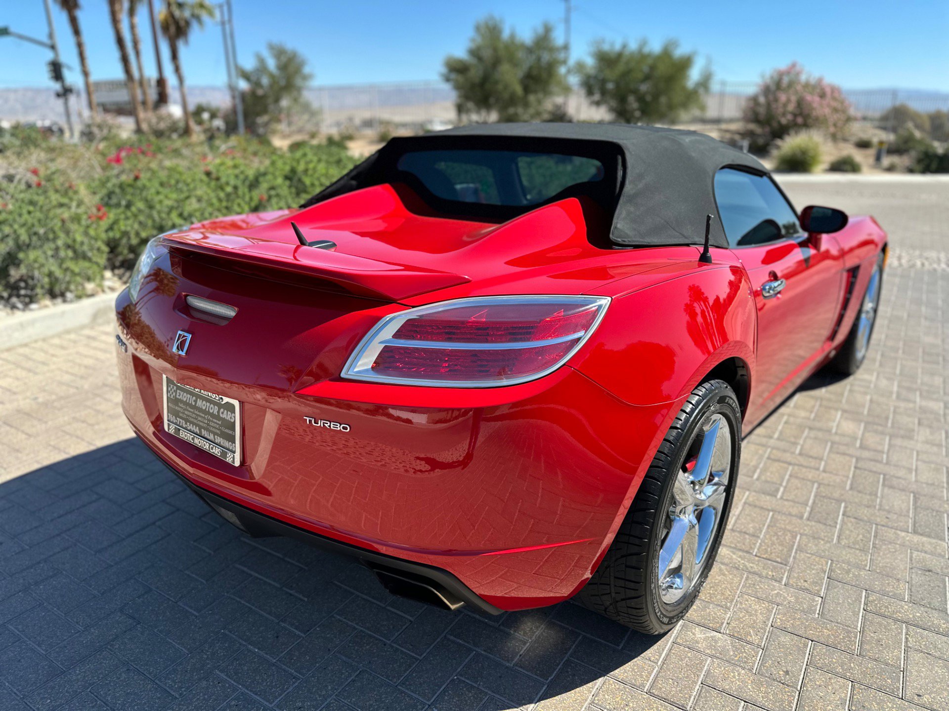 Used 2008 Saturn Sky Red Line RWD image 5