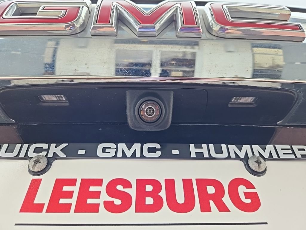 Used 2023 GMC Yukon SLT w/ SLT Premium Package image 58