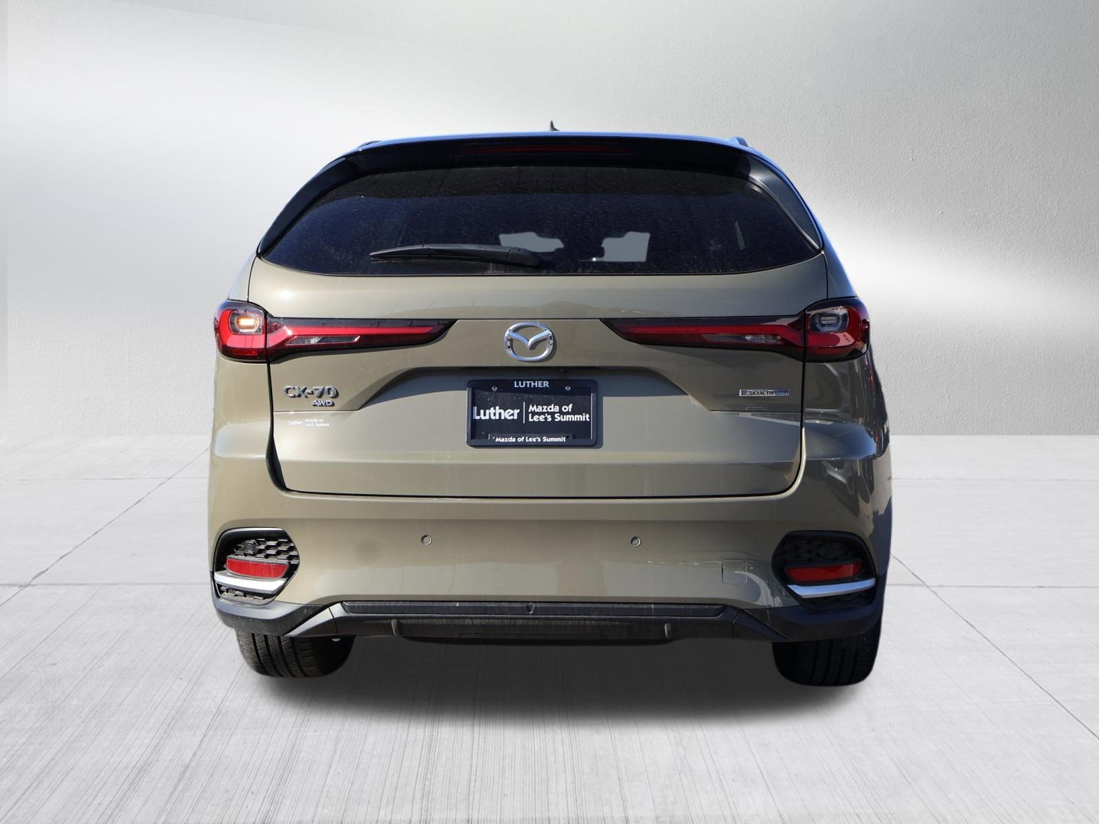 Certified 2025 MAZDA CX-70 Plug-In Hybrid w/ Premium Pkg image 6