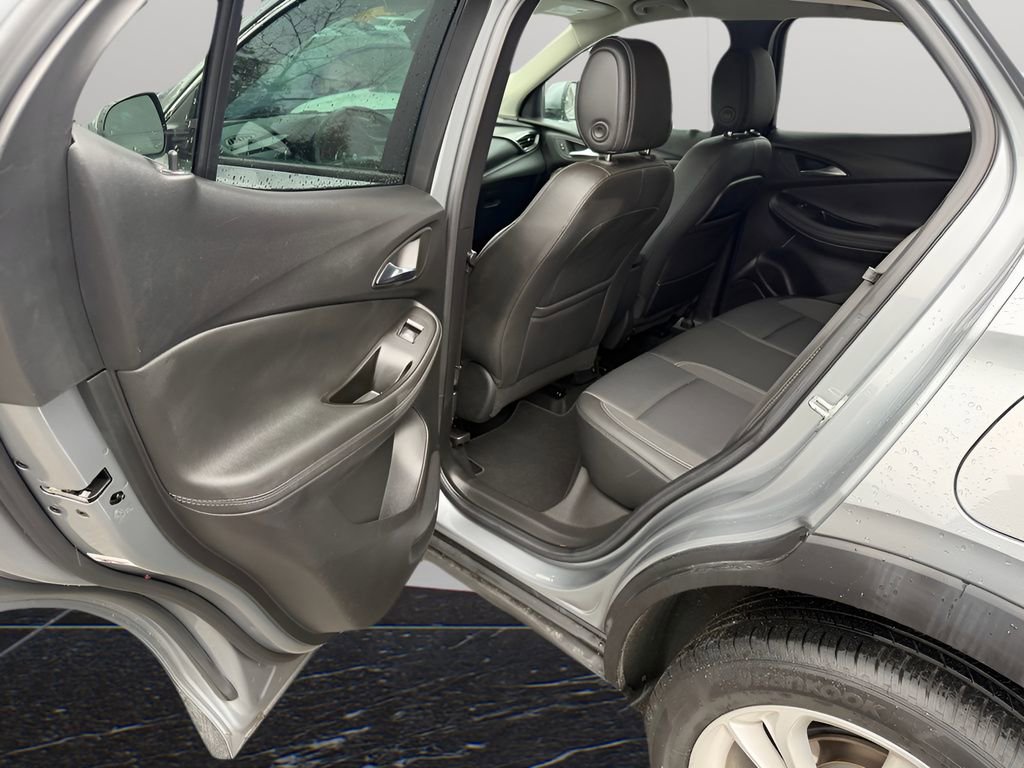 Used 2023 Buick Encore GX Preferred w/ Cold Weather Comfort Package image 27