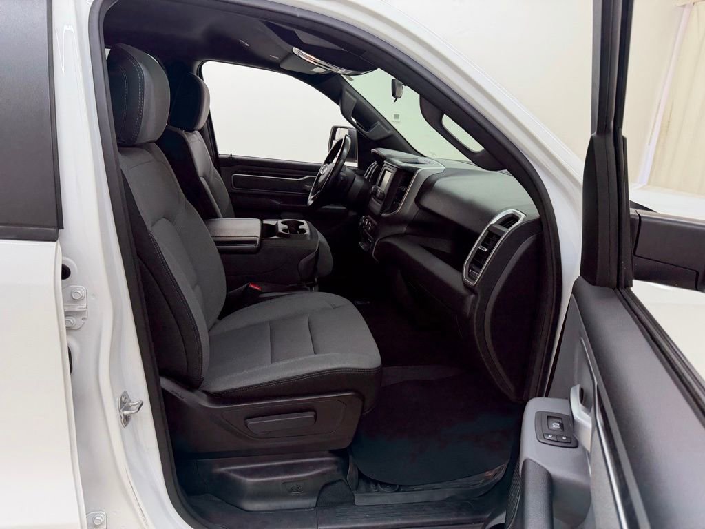 Used 2022 RAM 1500 Big Horn AWD/4WD image 8