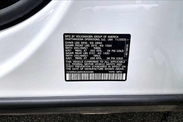 Used 2024 Volkswagen Atlas SEL Premium R-Line AWD/4WD image 29
