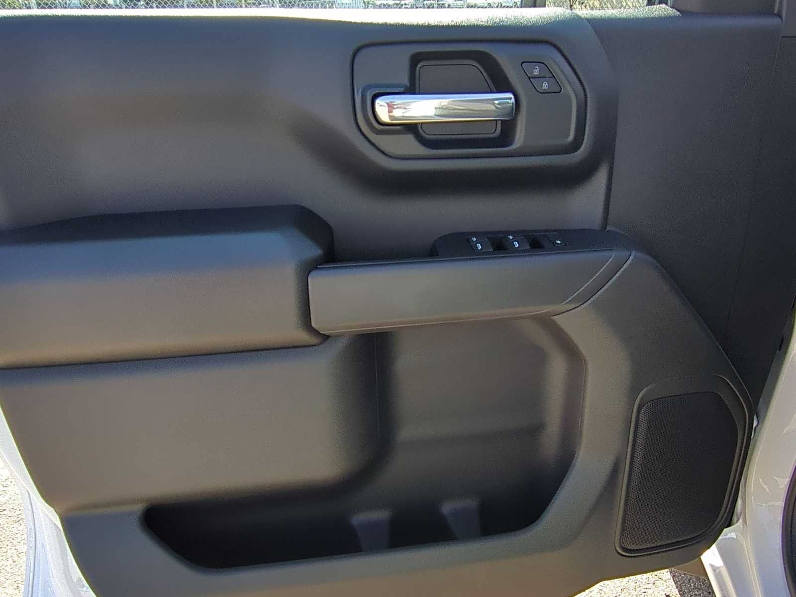 Used 2026 Chevrolet Silverado 1500 W/T RWD image 10