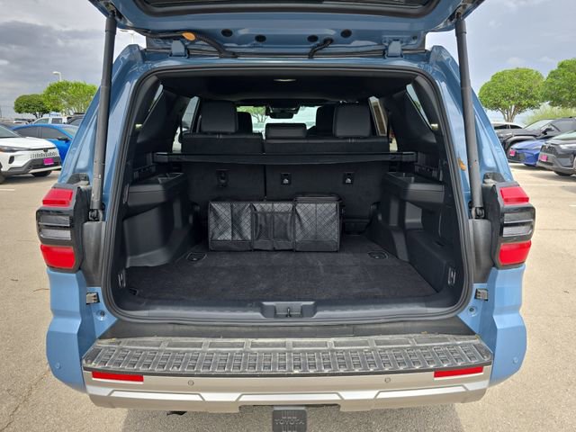 Used 2025 Toyota 4Runner Limited image 12
