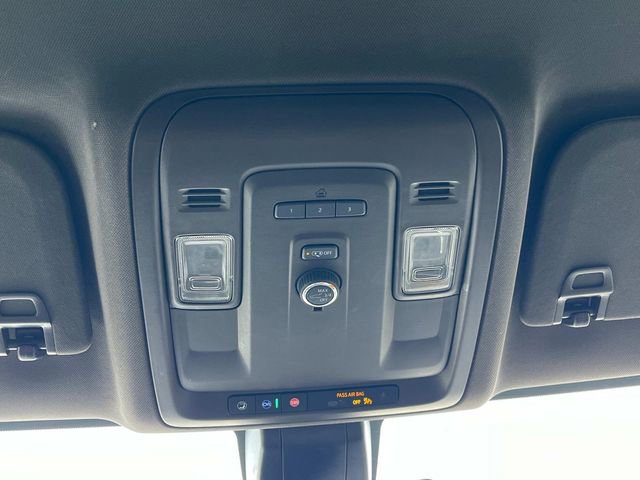 Used 2021 Chevrolet Suburban LT image 40