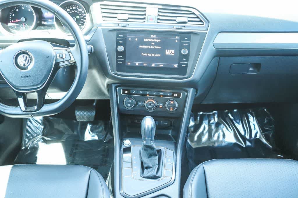 Used 2019 Volkswagen Tiguan SE FWD image 10
