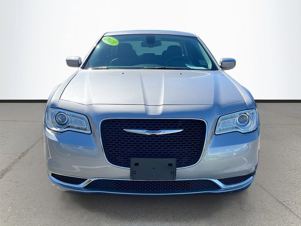 Certified 2018 Chrysler 300 Touring image 2