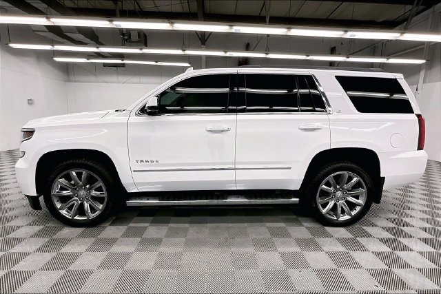 Used 2019 Chevrolet Tahoe LT w/ LT Signature Package AWD/4WD image 14