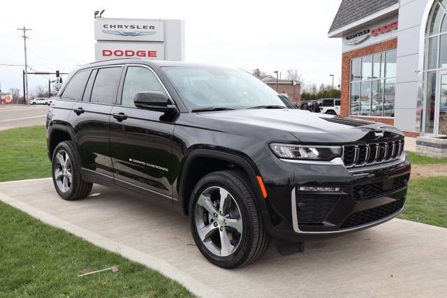 New 2026 Jeep Grand Cherokee Limited image 3